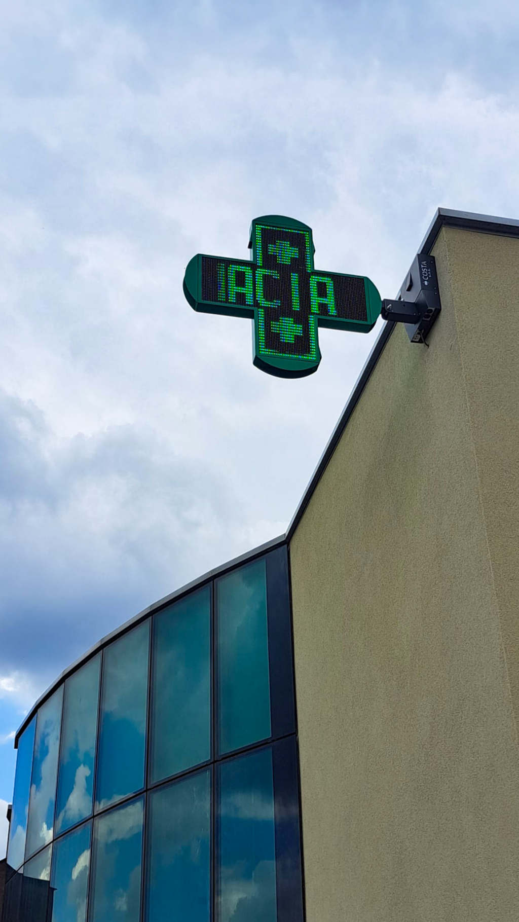 Croce a LED GREEN: Farmacia Fiorine