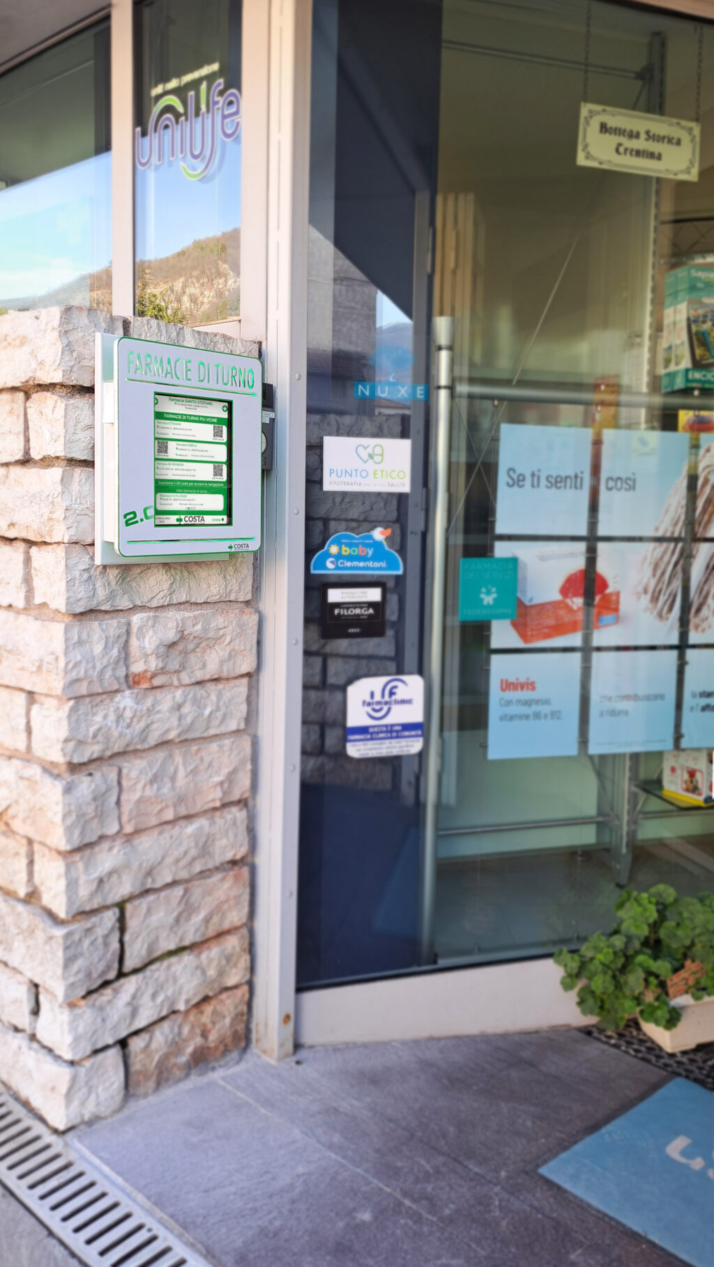 Bacheca dei turni SIMPLY LED: Farmacia Santo Stefano